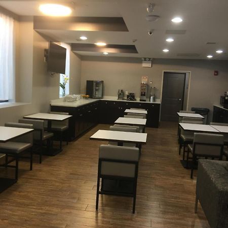 Готель Wingate By Wyndham Jfk Airport, Far Rockaway Ny Нью-Йорк Екстер'єр фото